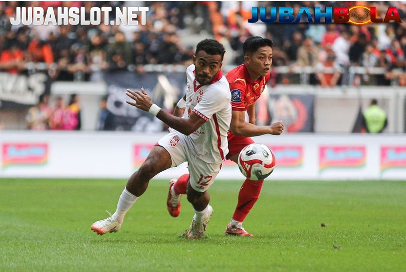 Ditahan Imbang Malut United di Pekan Ketiga BRI Super League 2025/2026, Mauricio Souza Minta Persija Move On!Pelatih Persija Jakarta, Mauricio Souza meminta anak asuhnya untuk tidak larut dalam kekecewaan usai ditahan imbang oleh Malut United di pekan ketiga BRI Super League 2025/2026. Ia meminta Macan Kemayoran untuk move on dan fokus ke laga berikutnya