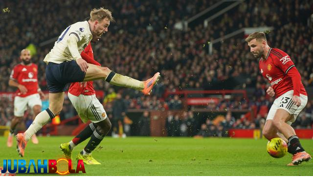 Hasil Liga Inggris: West Ham Berhasil Curi Poin di Kandang MU